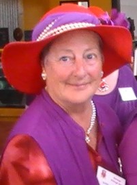 barooga_Queen-Christine