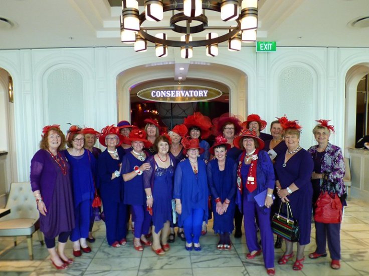 Christmas fun with the Down Under Scarlett&nbsp;Belles